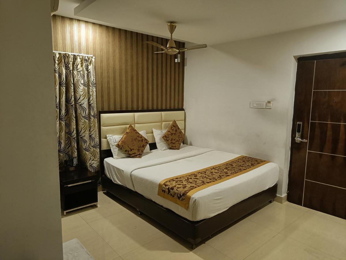The Kings Park Residency Hotel Madras Buitenkant foto