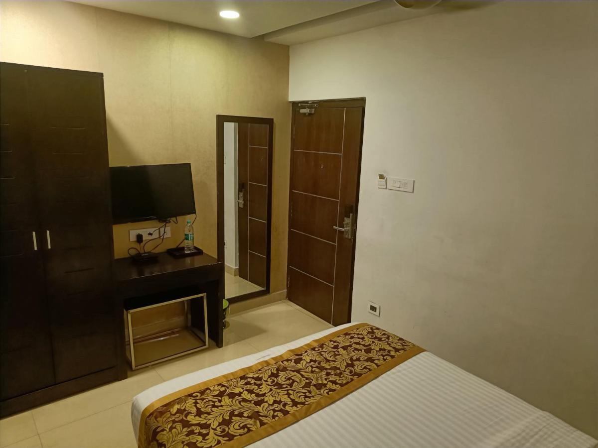 The Kings Park Residency Hotel Madras Buitenkant foto
