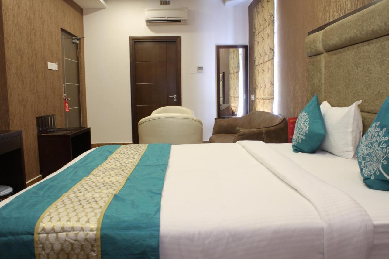 The Kings Park Residency Hotel Madras Buitenkant foto