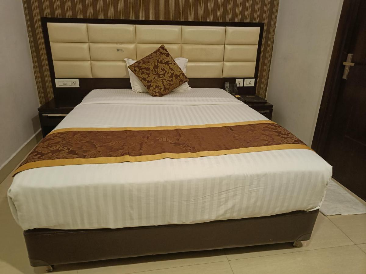 The Kings Park Residency Hotel Madras Buitenkant foto