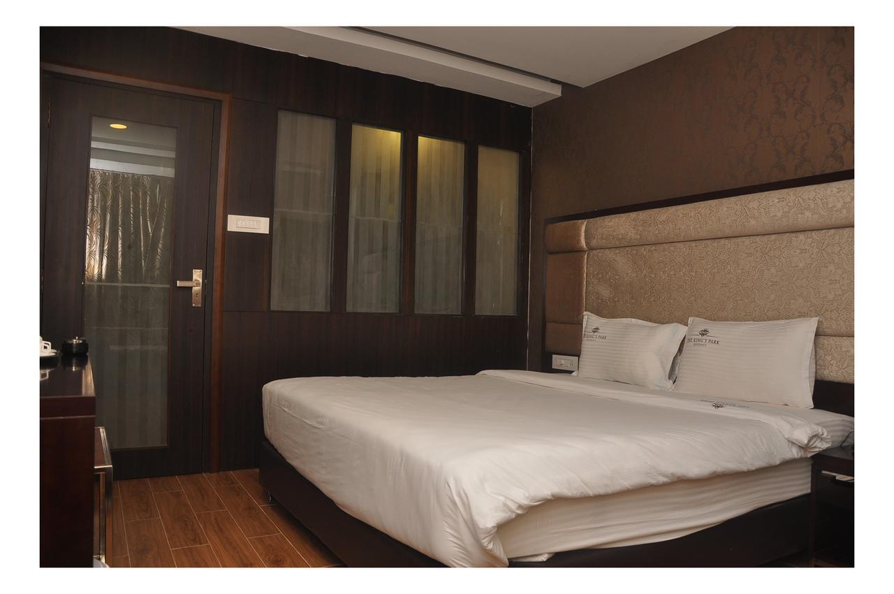 The Kings Park Residency Hotel Madras Buitenkant foto